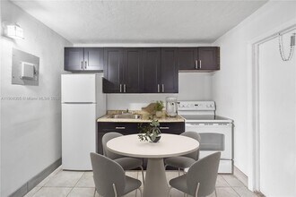 332 SW 3rd St in Belle Glade, FL - Building Photo - Building Photo