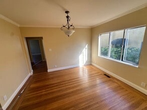 1045 Evelyn Ave in Albany, CA - Building Photo - Building Photo