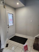 110 Dunoon Dr in Vaughan, ON - Building Photo - Building Photo