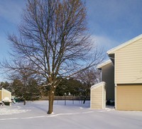 Frontier Towhomes in Staples, MN - Foto de edificio - Building Photo