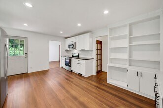 3407 Batavia St in Nashville, TN - Building Photo - Building Photo