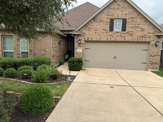 2917 Coral Valley Dr