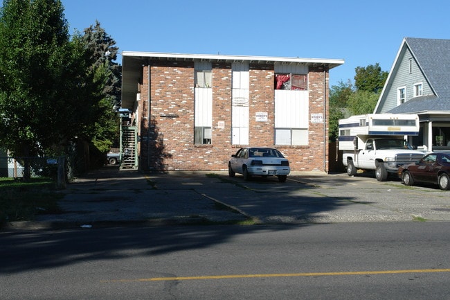 208 N 6th St in Yakima, WA - Building Photo - Building Photo