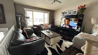 3806-3843 43 Ave in Bonnyville, AB - Building Photo - Building Photo