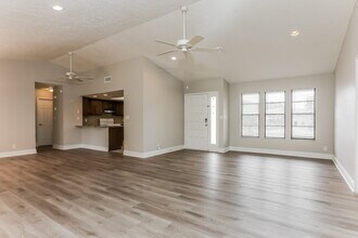 1574 SE Cownie St in Port St. Lucie, FL - Building Photo - Building Photo