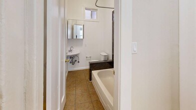 1549 Clay St in San Francisco, CA - Building Photo - Building Photo