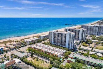 3225 NE 5th Ct in Pompano Beach, FL - Building Photo - Building Photo
