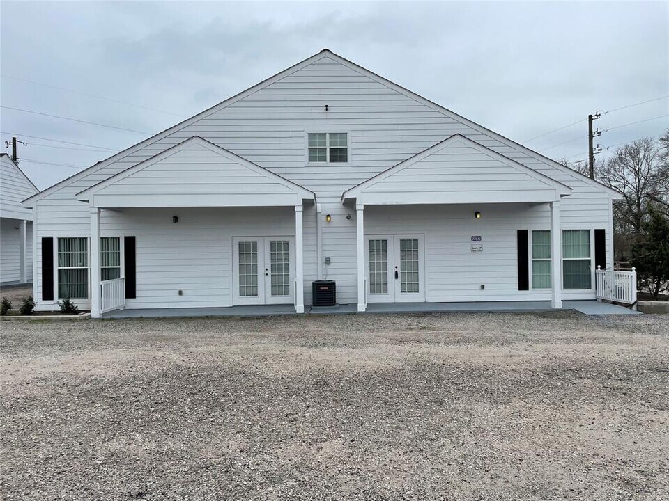 20892 Cochran Rd-Unit -1 in Prairie View, TX - Building Photo