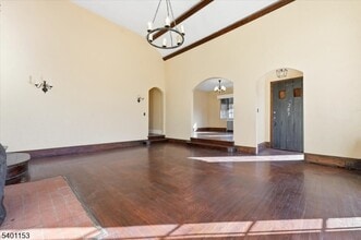 283 Pasadena Ave in Hasbrouck Heights, NJ - Building Photo - Building Photo