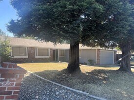 6250 Springview Dr in Rocklin, CA - Building Photo