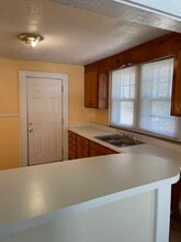 3918 Plainview Rd in Charlotte, NC - Building Photo - Building Photo