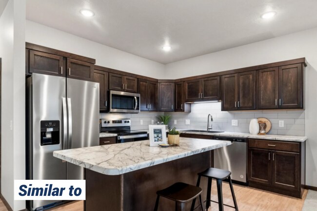 8140 E Tencate Pl in Sioux Falls, SD - Building Photo - Building Photo