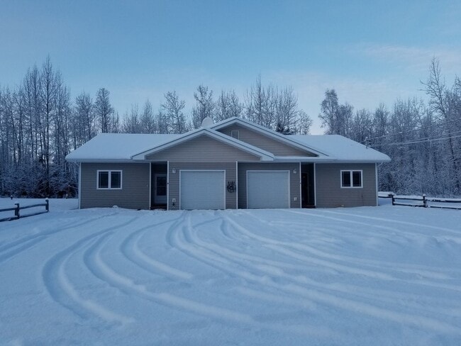 property at 2185 Chateau Ct