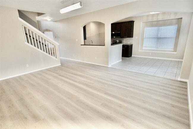 4327 Payton Manor Ln