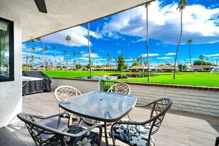 187 Torremolinos Dr in Rancho Mirage, CA - Building Photo