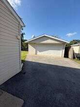 3951 171st St in Country Club Hills, IL - Foto de edificio - Building Photo