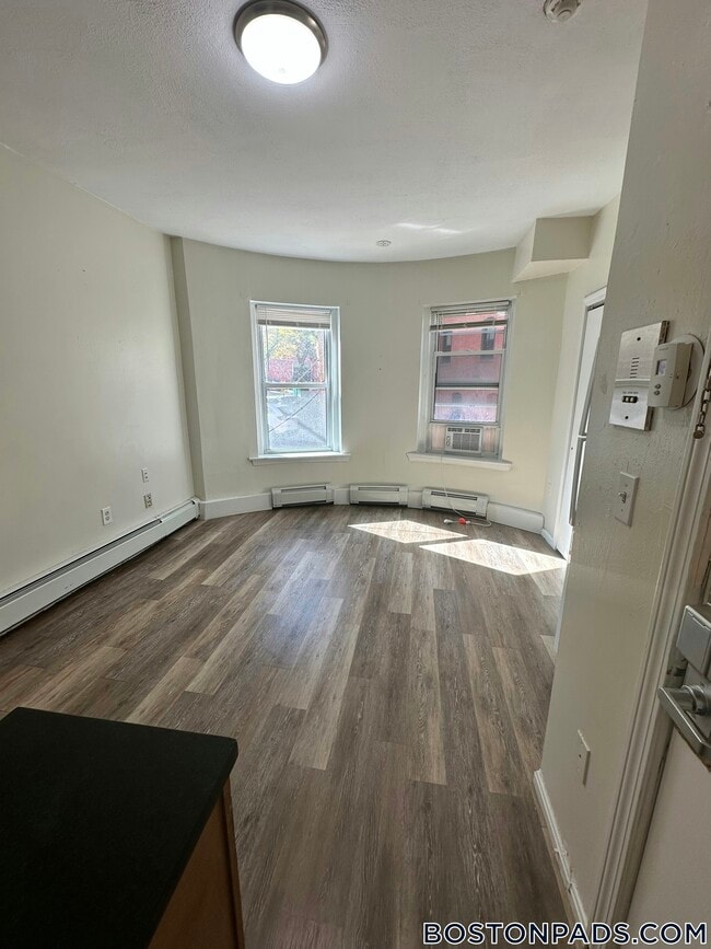 10 Wait St in Roxbury Crossing, MA - Building Photo - Building Photo