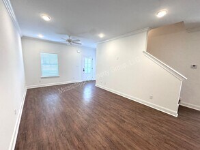 600 Cottage Grv Cir in Oxford, MS - Building Photo - Building Photo