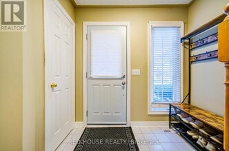 48 Heathcliffe Square in Brampton, ON - Building Photo - Building Photo