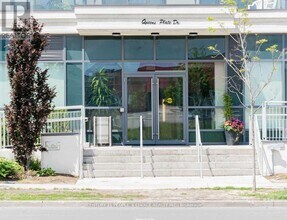840-1840 Queens Plate Dr in Toronto, ON - Building Photo - Building Photo