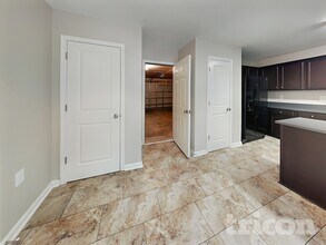 3708 Alexander Forest Dr in Charlotte, NC - Foto de edificio - Building Photo