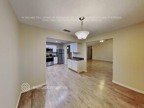 10202 Staghill Dr in Houston, TX - Foto de edificio - Building Photo