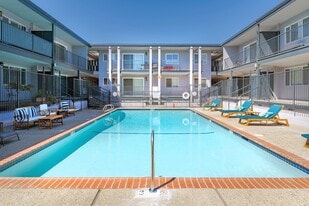 Spring Ridge Apartments in Hayward, CA - Building Photo