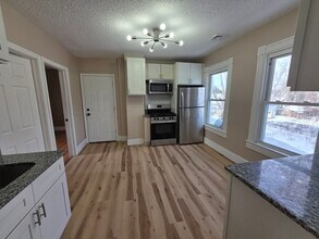 184 King St in Springfield, MA - Building Photo - Building Photo