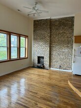 527 N Ashland Ave in Chicago, IL - Building Photo - Building Photo
