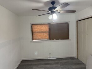 1104 E 156th Pl in Dolton, IL - Building Photo - Building Photo