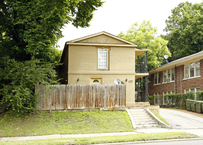 1770 Poplar Ave in Memphis, TN - Building Photo - Building Photo