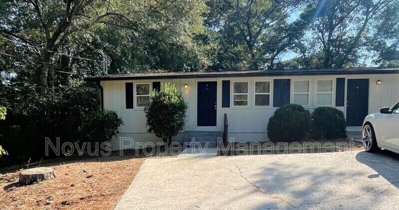 35 Gees Ln in Carrollton, GA - Building Photo