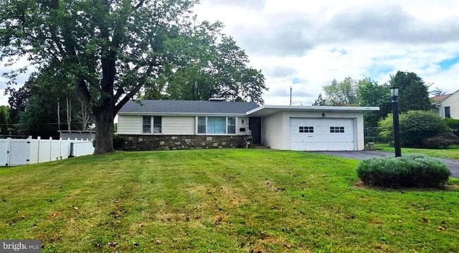 property at 16 Brook Ln