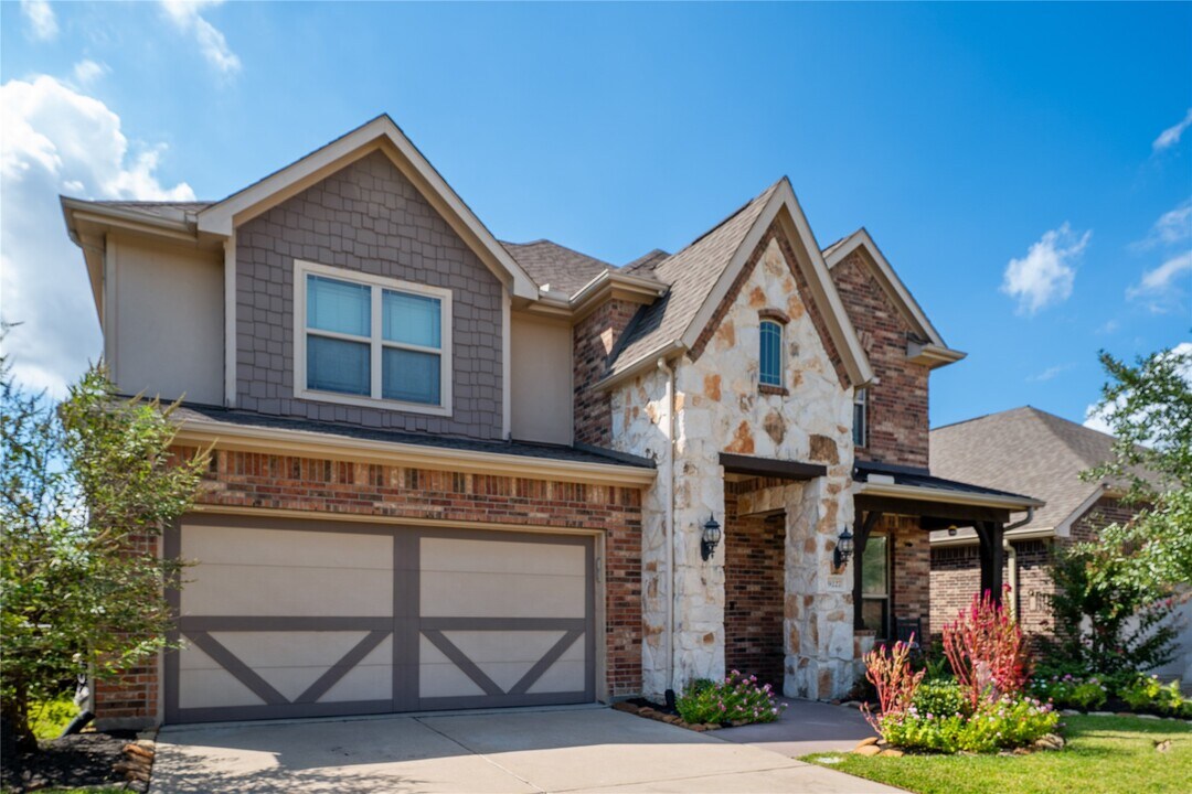 9227 Union Meadow Ln in Cypress, TX - Building Photo