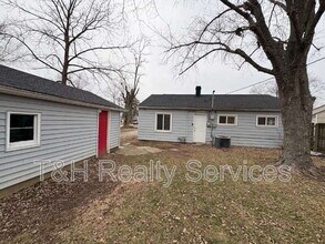 4817 Leone Dr in Lawrence, IN - Building Photo - Building Photo