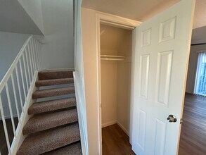 4740 W Rose Ln in Glendale, AZ - Building Photo - Building Photo