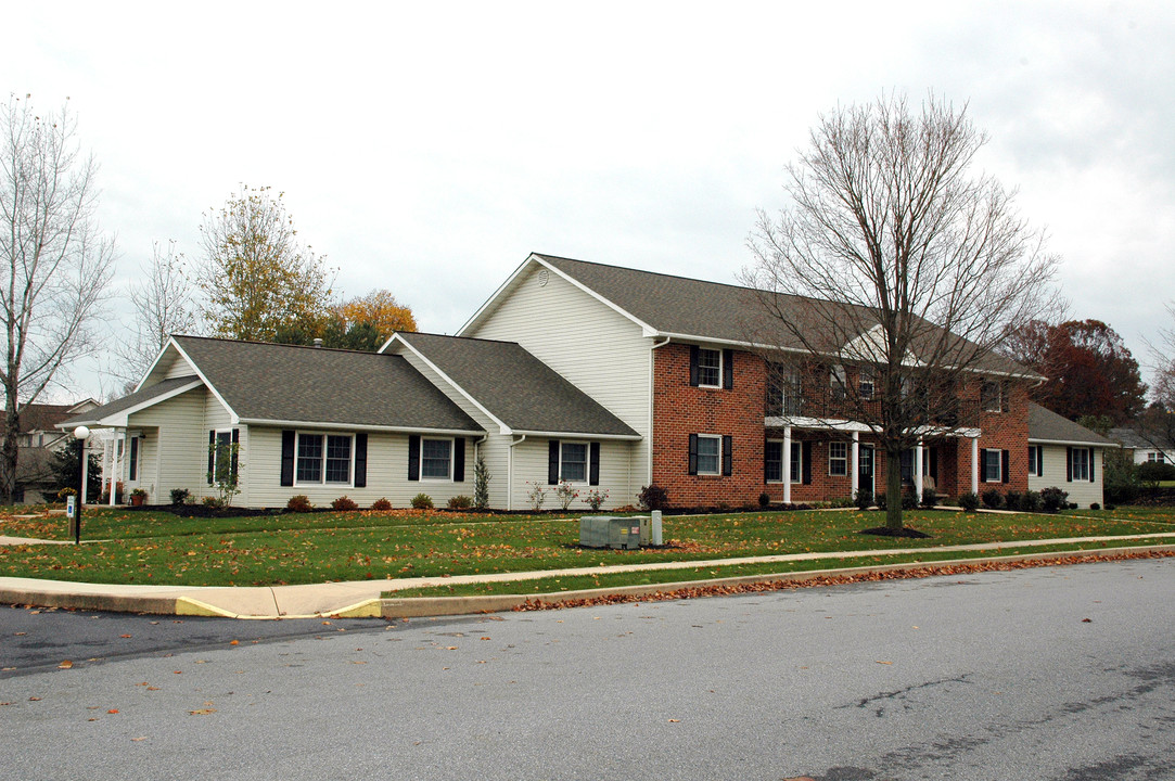 Willow Woods Village in Willow Street, PA - Building Photo