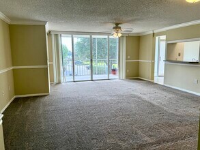 104 Half Moon Cir in Hypoluxo, FL - Building Photo - Building Photo