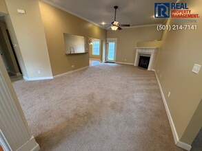 1609 White Oak Cir in Benton, AR - Building Photo - Building Photo