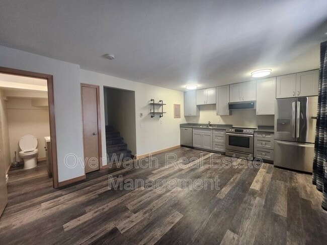 4511 Folker St in Anchorage, AK - Building Photo - Building Photo