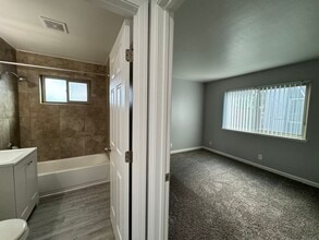 Puerta Villa West in Rancho Cordova, CA - Foto de edificio - Building Photo