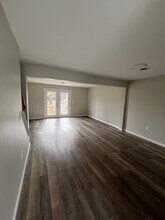 4800 Charles Rd, Unit E in Mechanicsburg, PA - Foto de edificio - Building Photo