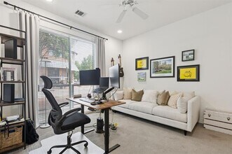 3003 State St in Dallas, TX - Building Photo - Building Photo