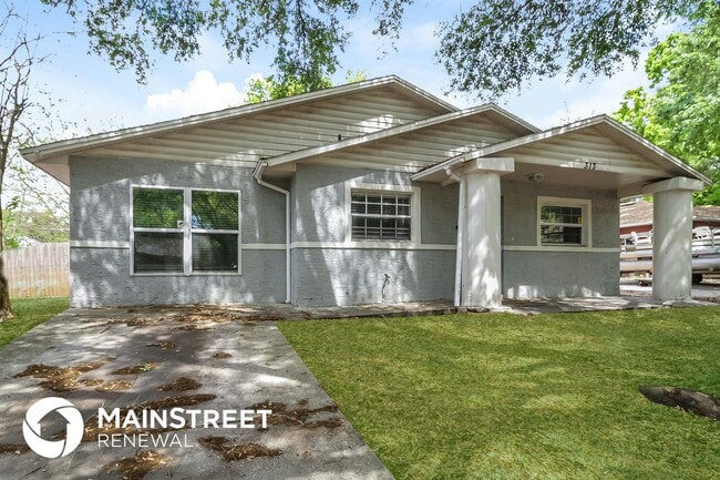 property at 313 Apopka Hills Cir