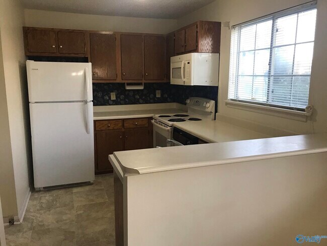 1155 Old Monrovia Rd NW in Huntsville, AL - Building Photo - Building Photo