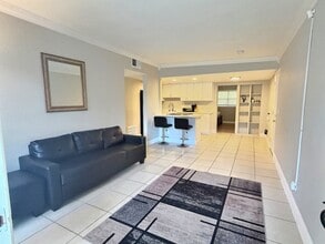 102 Quintard Ave in Orlando, FL - Building Photo - Building Photo