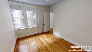 1179 Boylston St, Unit 9 in Boston, MA - Building Photo - Building Photo
