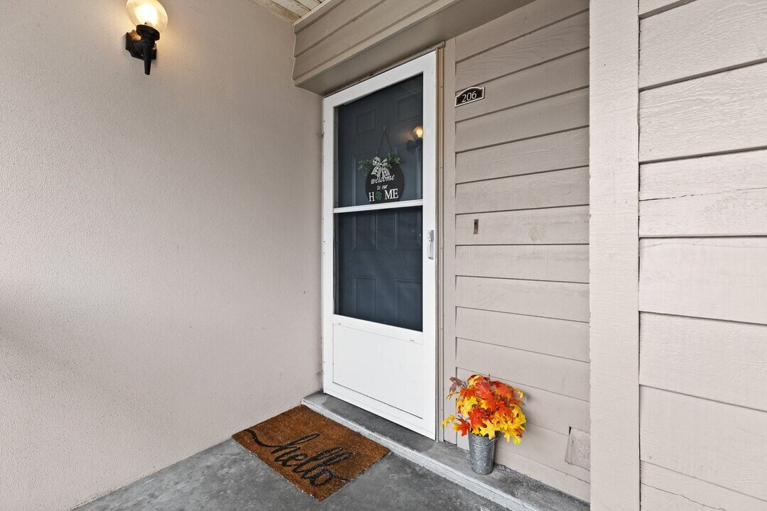 3706 GREENERY Ct in Tampa, FL - Building Photo