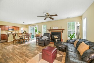 4409 Segovia Ct in Virginia Beach, VA - Building Photo - Building Photo