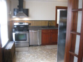 280 Easton St in Depew, NY - Building Photo